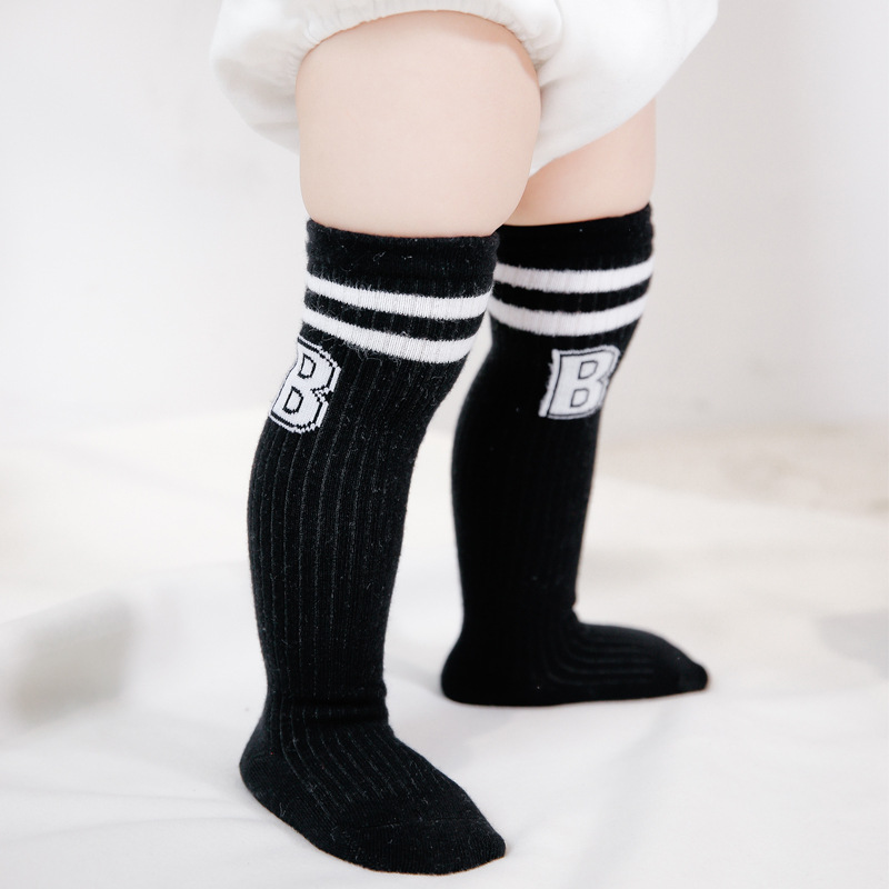 Primavera, Otoño e Invierno recomiendan calcetines de algodón para niños de longitud media calcetines sueltos para bebés sobre la rodilla calcetines de algodón Four Seasons