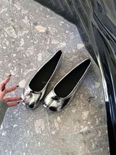 Ƥܛ׷ֺiЬŮ2025ļ¿һ_e\ڰЬ