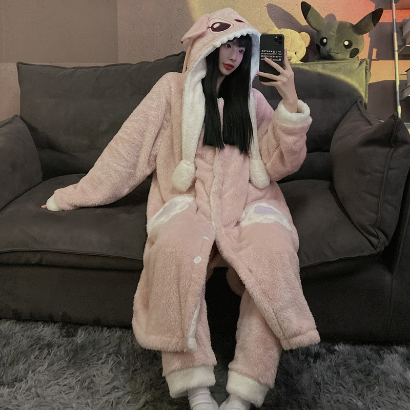 Stitch par pijamas Otoño e Invierno engrosada de lana forrada de coral de las mujeres 2022 nuevo camisón de los hombres ropa de casa