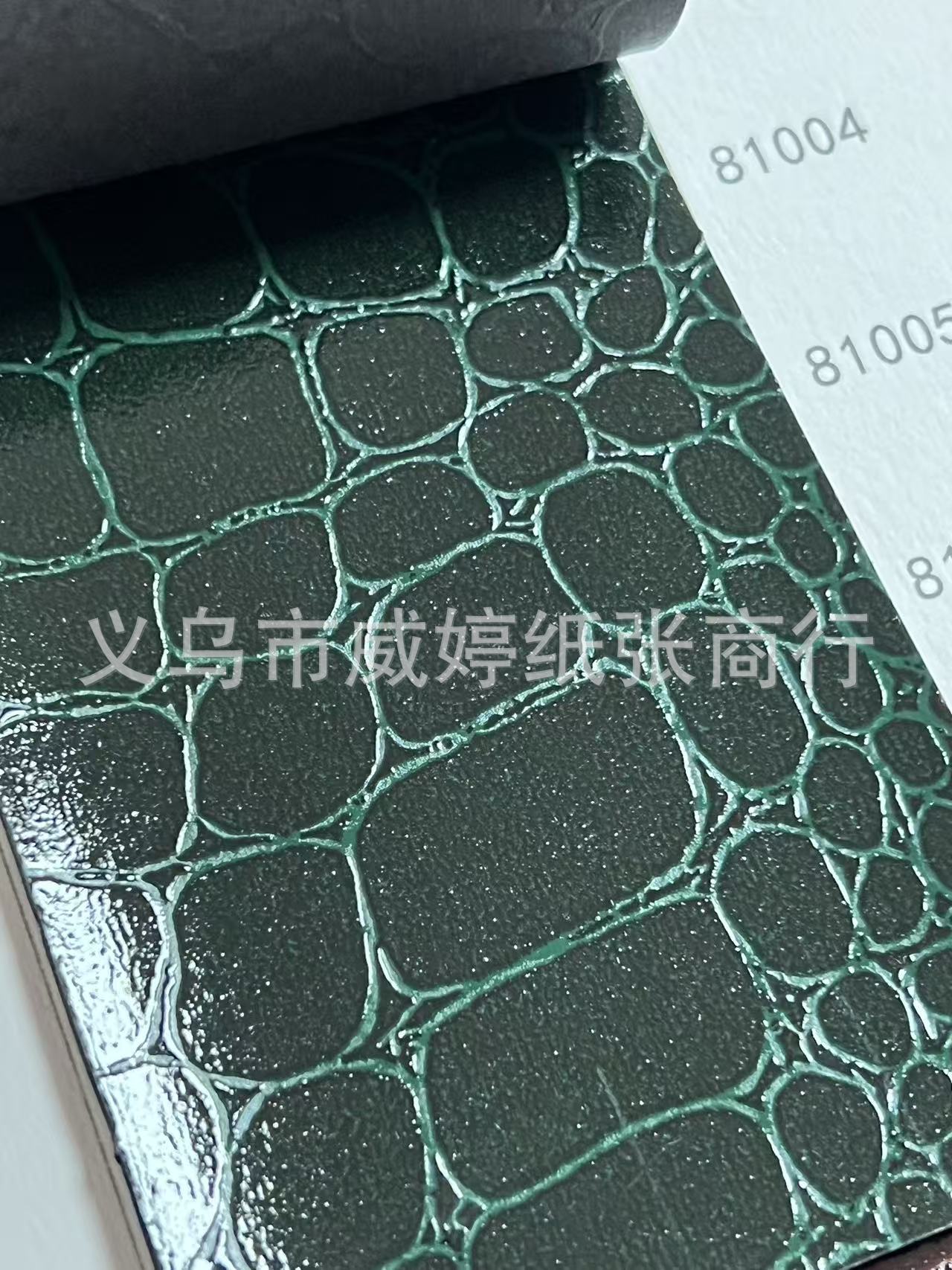 Inventario brillante papel de cuero de cocodrilo imitación de cuero negro brillante cocodrilo caja de vinos cartón de zapatos