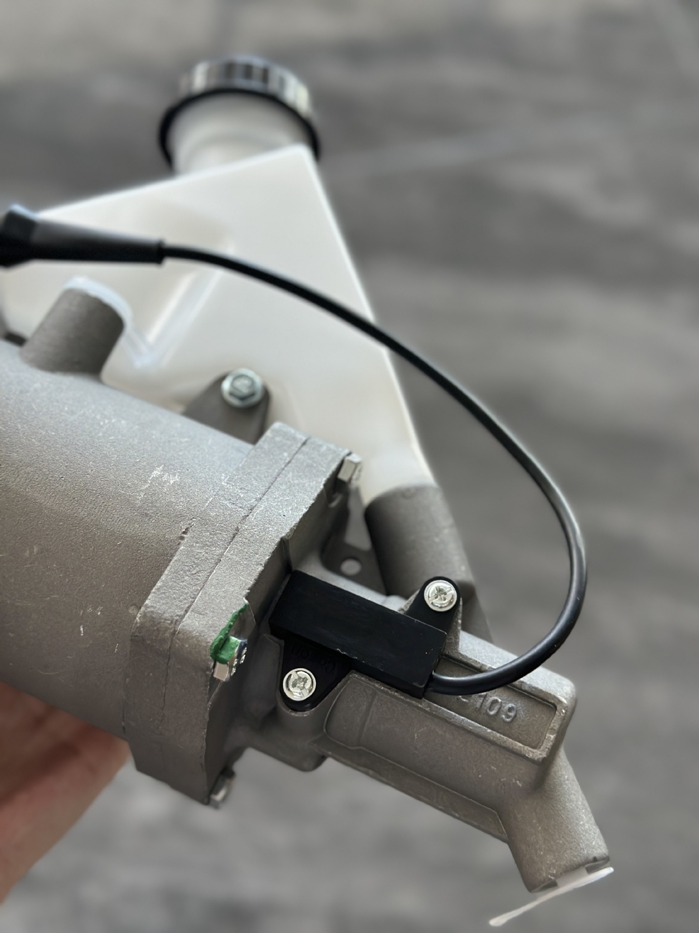 504086387,504151459,5801317167,7.18355 Suitable for Iveco Clutch Master Cylinder