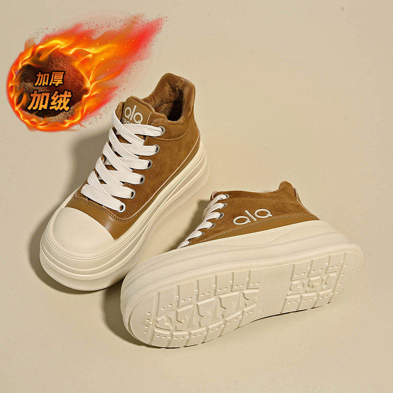 厚底松糕大头小白鞋女2025秋新款百搭增高休闲板鞋轻便面包鞋