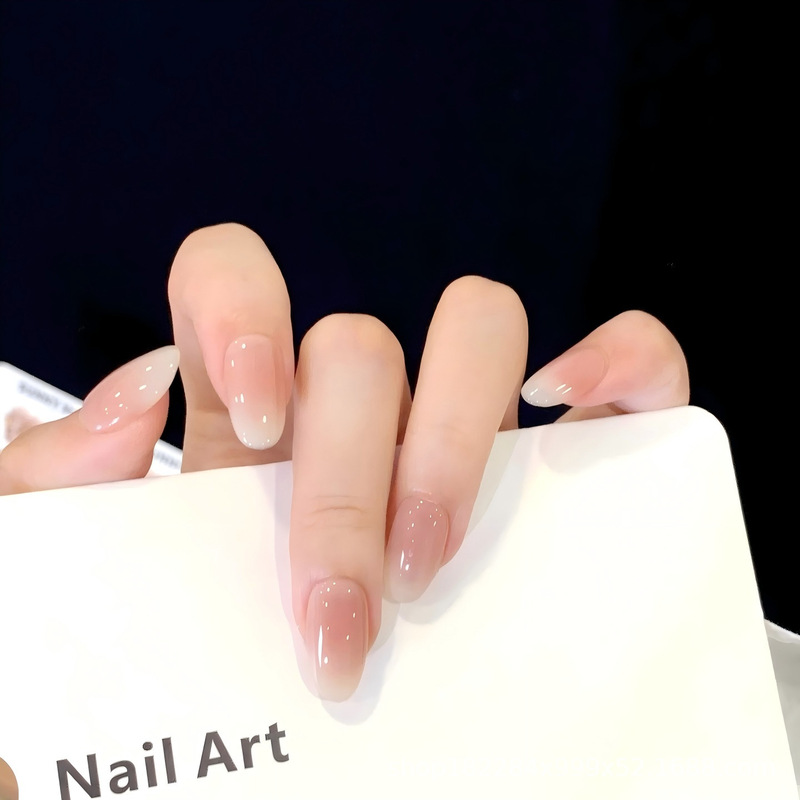 Purely Handmade Nude Wearable Nails, Mid-Length Smudged Nude White Three-Color Gradient Manicure, Simple and High-End Nail Pieces