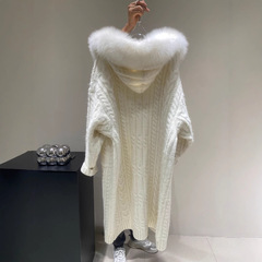 【雪うさぎの精霊】重すぎて近くにいます。超巨大キツネ毛襟ウール毛皮感厚コート女性が痩せている冬