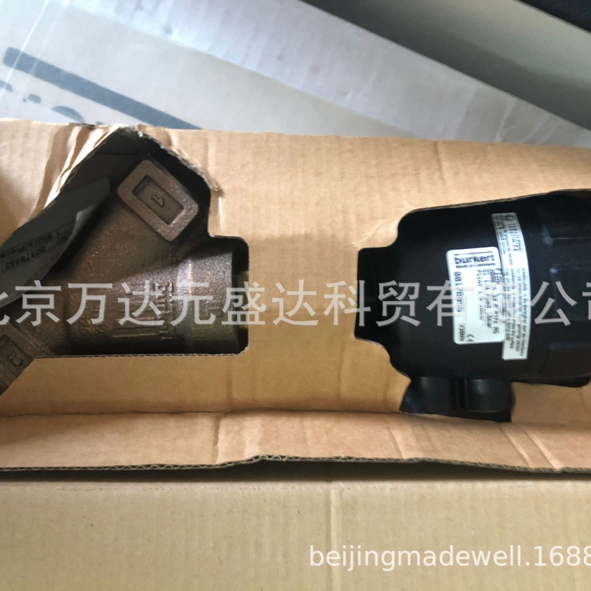 德国burkert 角座阀 2000 A DN32 00178855黄铜材质过气体，现货