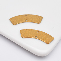 DIY jewelry copper accessories 28.4*8mm hammered pattern semicircular double hole pendant pendant earrings geometric pattern