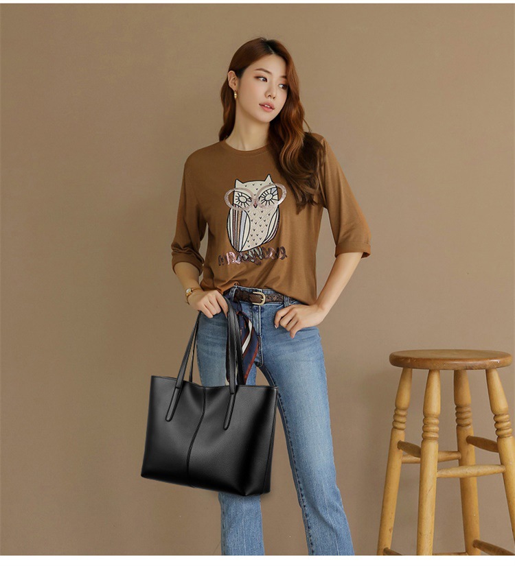 Women's All Seasons Pu Leather Solid Color Streetwear Square Zipper Tote Bag display picture 1