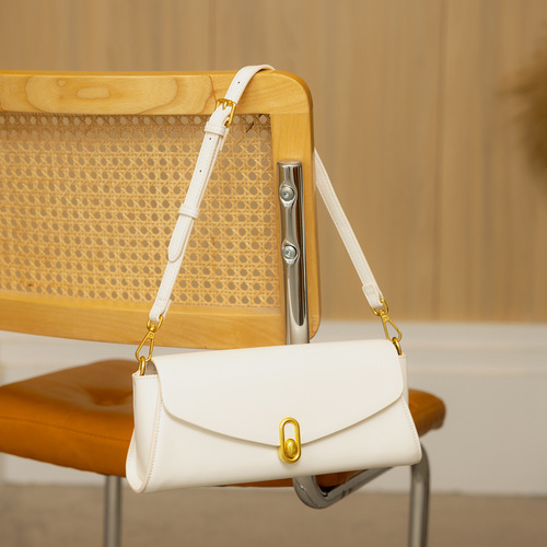 High-end women's bags 2024 spring and summer new style temperament armpit commuting bag Korean version versatile one-shoulder cross-body baguette bag