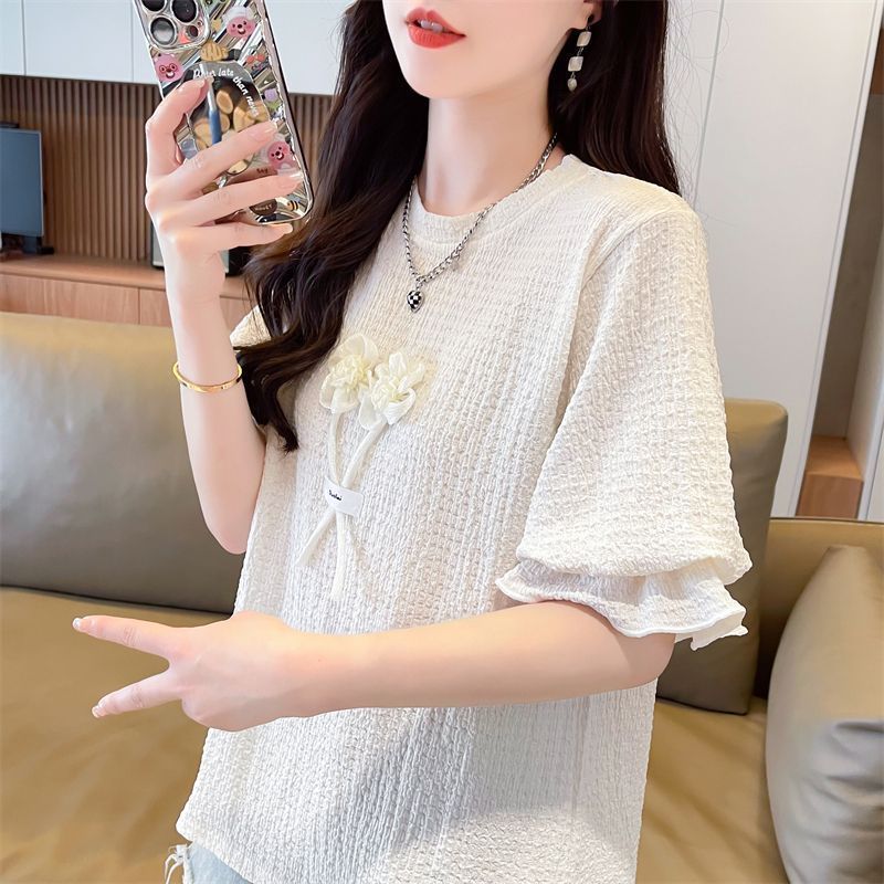 Sensación de diseño de nicho camiseta de manga corta con manga de hoja de loto para mujer verano versión coreana suelta de gran tamaño para mujer color de contraste pequeño top image 1