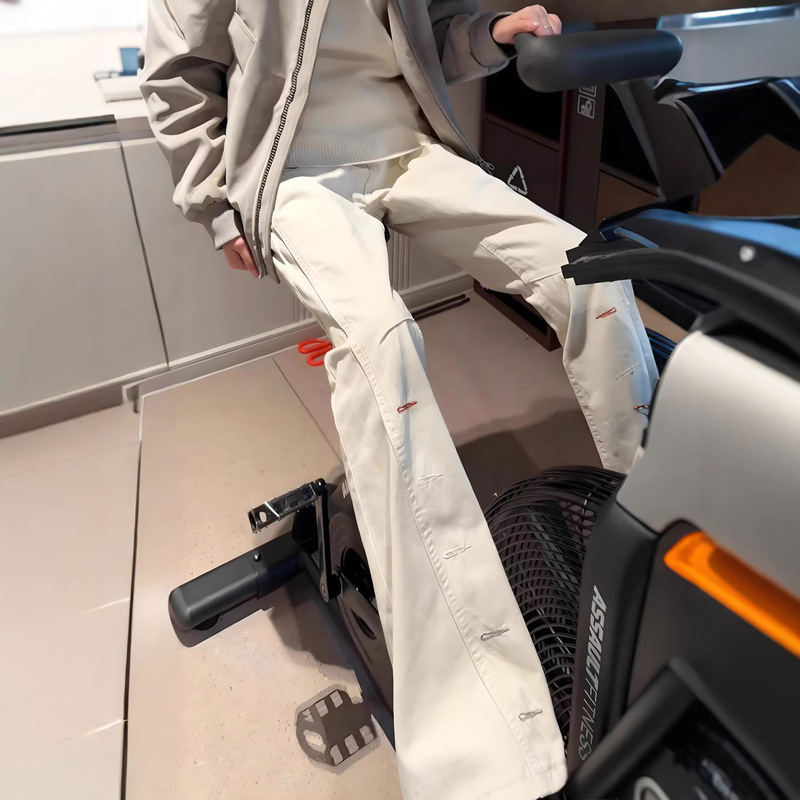 Off-White Flared Jeans for Men, Spring and Autumn, with Buttonhole Embroidery, American-Style Straight-Leg Pants