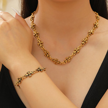 �W���羳����ʮ�ּ���ʿ�Ͻ���朏͹Ű����L�ٴ������b���Ů