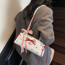 蝴蝶结波点小包包女2025新款时尚泡泡纱法棍包夏季小众通勤单肩包
