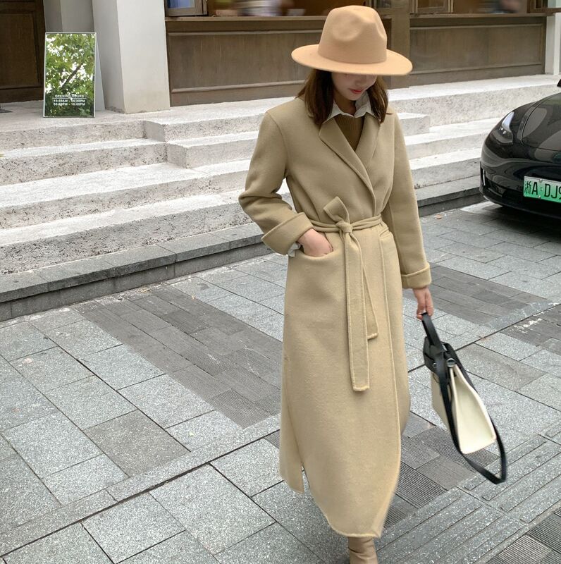 High-End Woolen Coat for Women, Long Suit Collar with Tie, Elegant and Slimming for Commuting, Double-Sided Hand-Stitched Cashmere Coat High-End Woolen Coat for Women, Long Suit Collar with Tie, Elegant and Slimming for Commuting, Double-Sided Hand-Stitched Cashmere Coat
