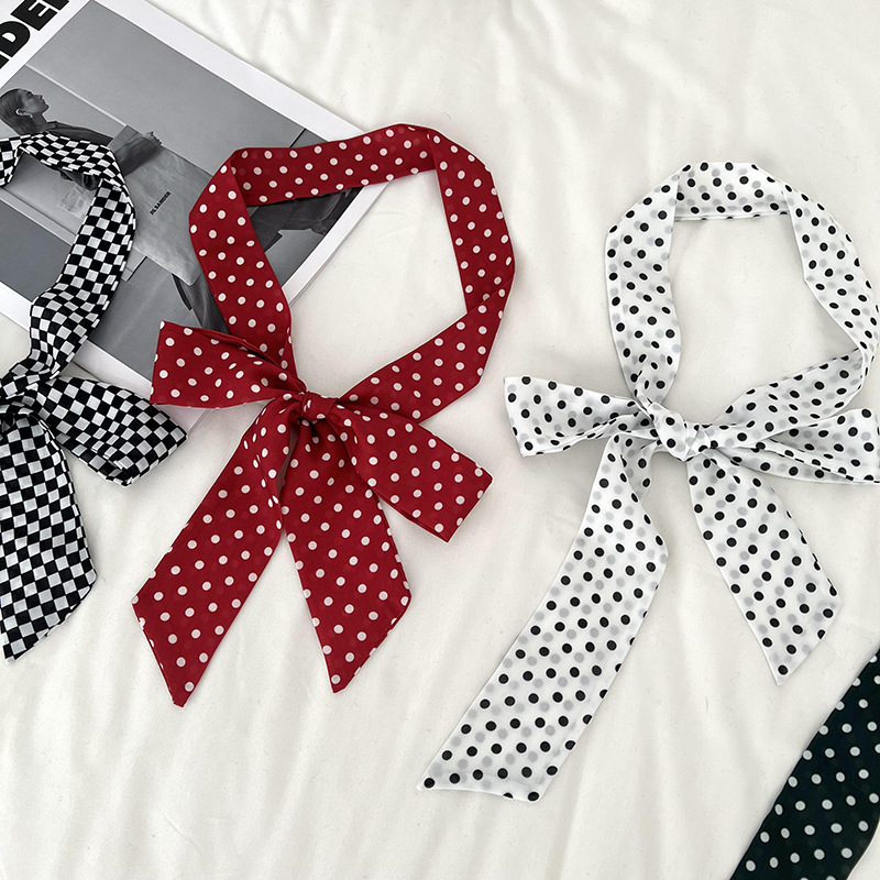 Una larga bufandas de seda punto de onda personalizado muestra rápida velocidad de envío de gran descuento flotante fábrica de fuente personalizada exclusiva