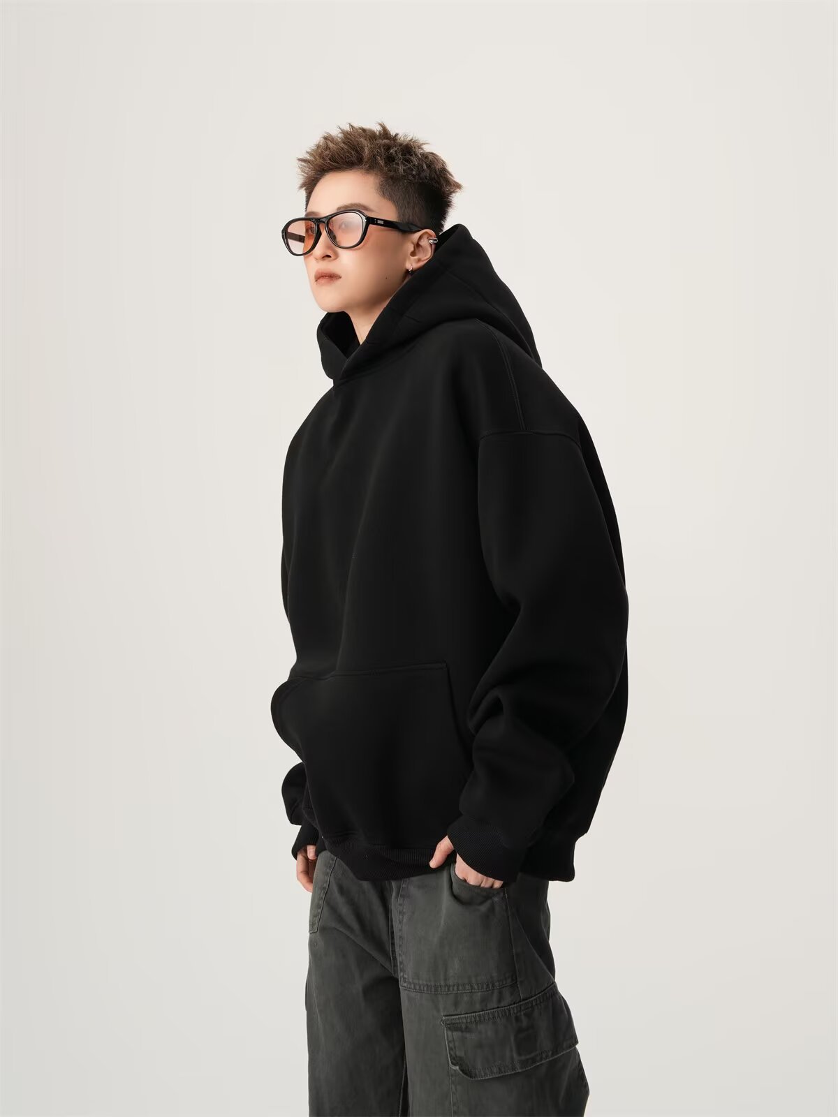 Sweat à capuche, marque tendance automne-hiver, couleur unie, coupe ample, veste résistante et polyvalente_voghion.com
