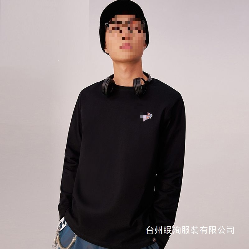 Classic three-color logo, loose-fitting, solid-color, casual, and comfortable American-style top for autumn. DK010983, black, available for wholesale