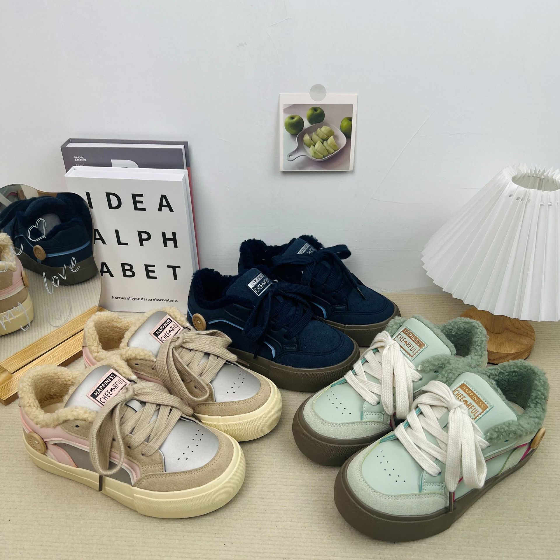 Nicho ins diseño zapatillas de deporte de las mujeres 2023 Otoño Nuevo Maillard low-top de color a juego con cordones de todo fósforo zapatos Casuales