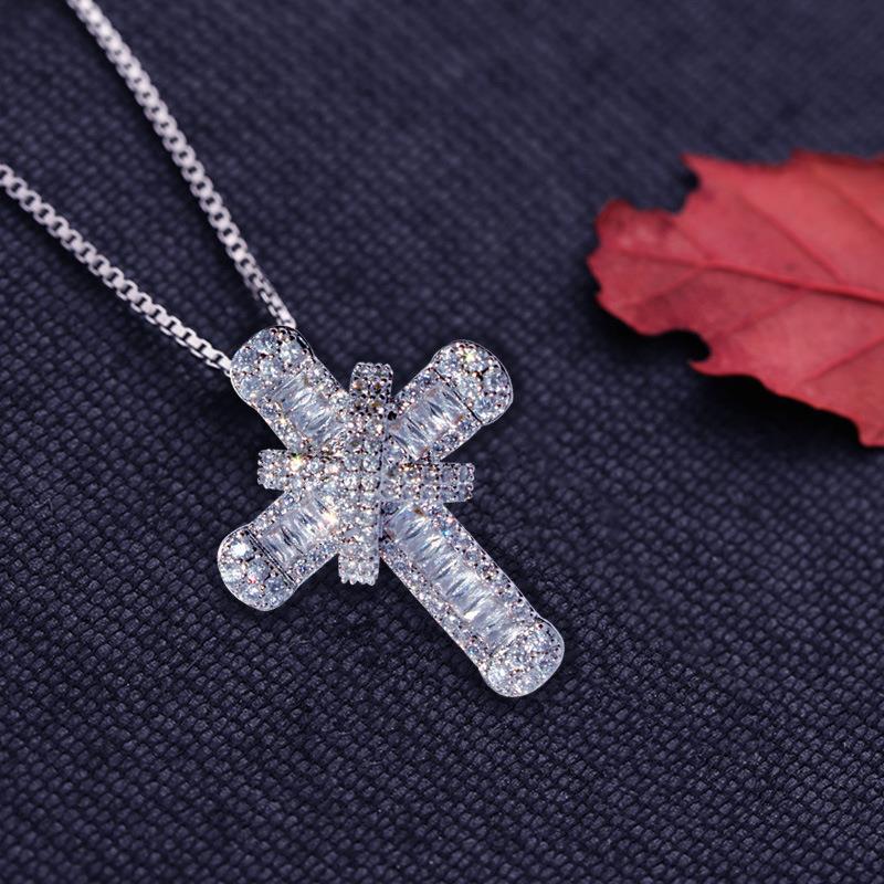 Fashion Cross Copper Inlay Zircon Pendant Necklace