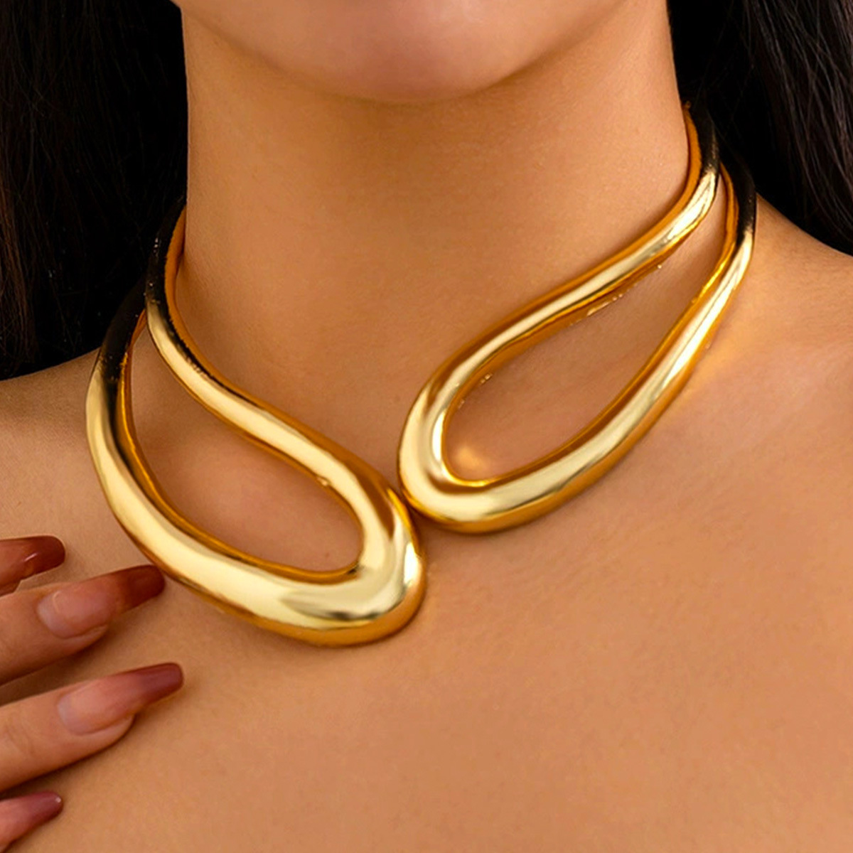 Joyería transfronteriza europea y americana, gargantilla multicapa de nicho simple y moderna, collar único de hueso de serpiente exagerado