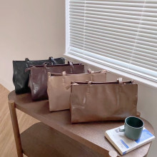 女大容量手提腋下包2021新款时尚百搭单肩通勤托特包油蜡软皮包包