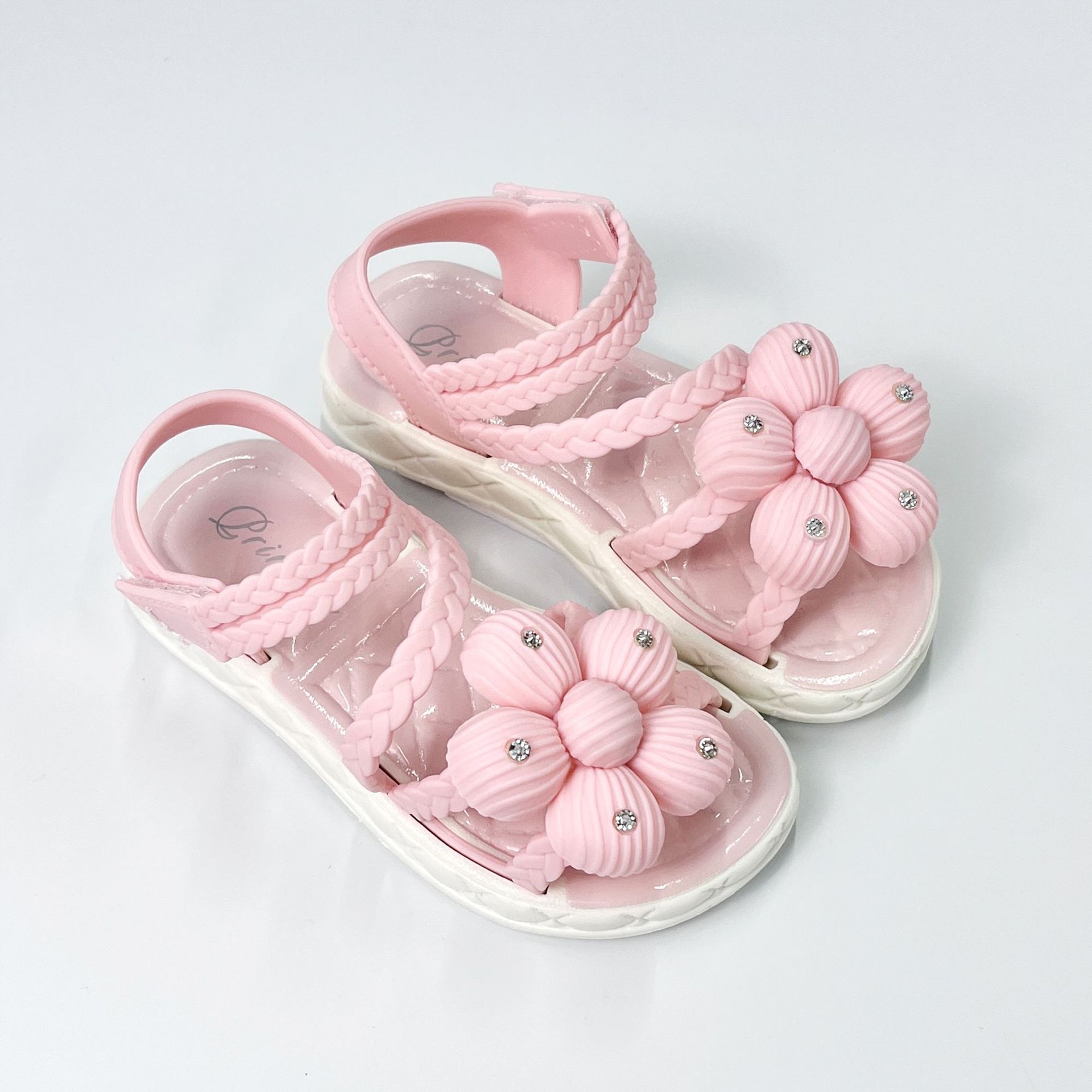 Sandalias para niñas nuevas sandalias transfronterizas de verano para niños pequeños y medianos, princesas de fondo plano de PVC para niños image 9