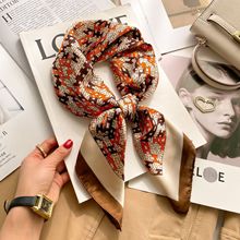 �¿�z��Ů�r�аٴ�߼���С�����n���o�i�I������͹Ň�������