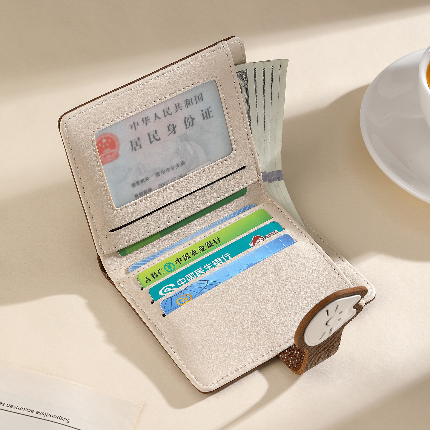 Multi-tarjeta estudiantes adorables gatos hebilla corta pu billetera transfronteriza simple tres por ciento billetera damas