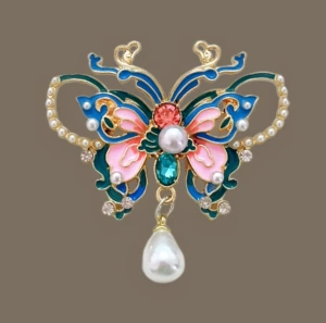 Retro enamel pearl butterfly brooch high-end niche corsage pressure placket anti-light buckle temperament brooch