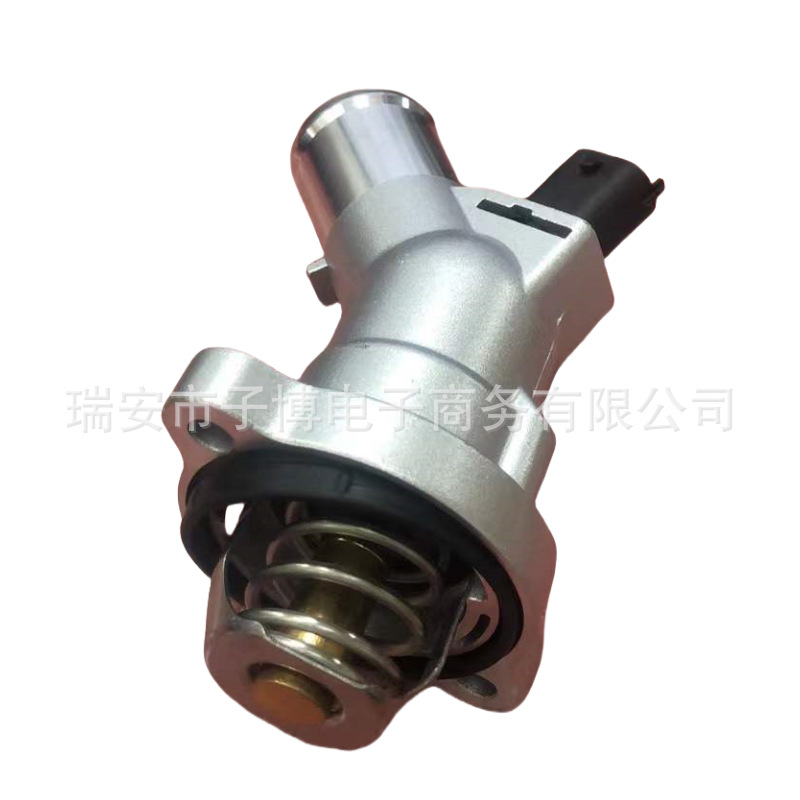 Suitable for 15-18 Chevrolet Kosovo 1.5 Buick Yinglang 1.5 Thermostat 24105060