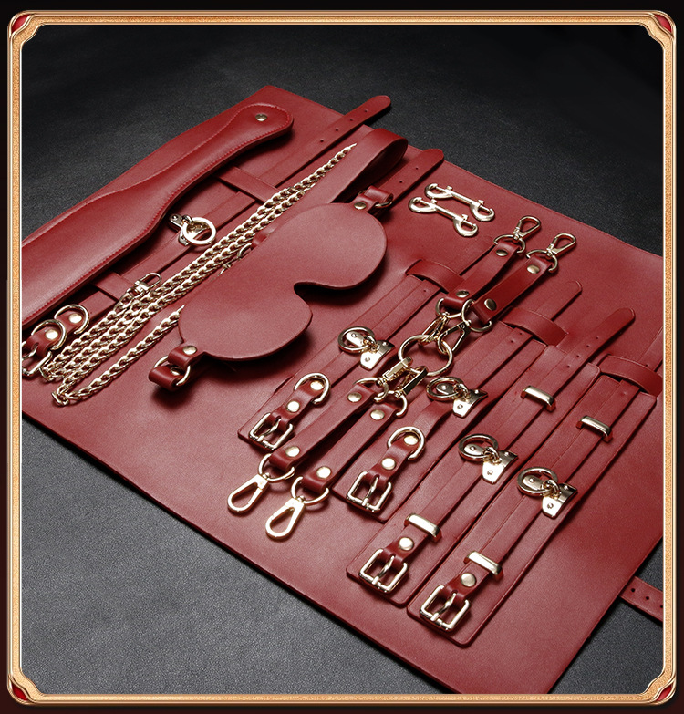 Jiuai SM Dark Knight Bondage Restraint Set for Couples, Red PU Restraint Kit — detail image 21