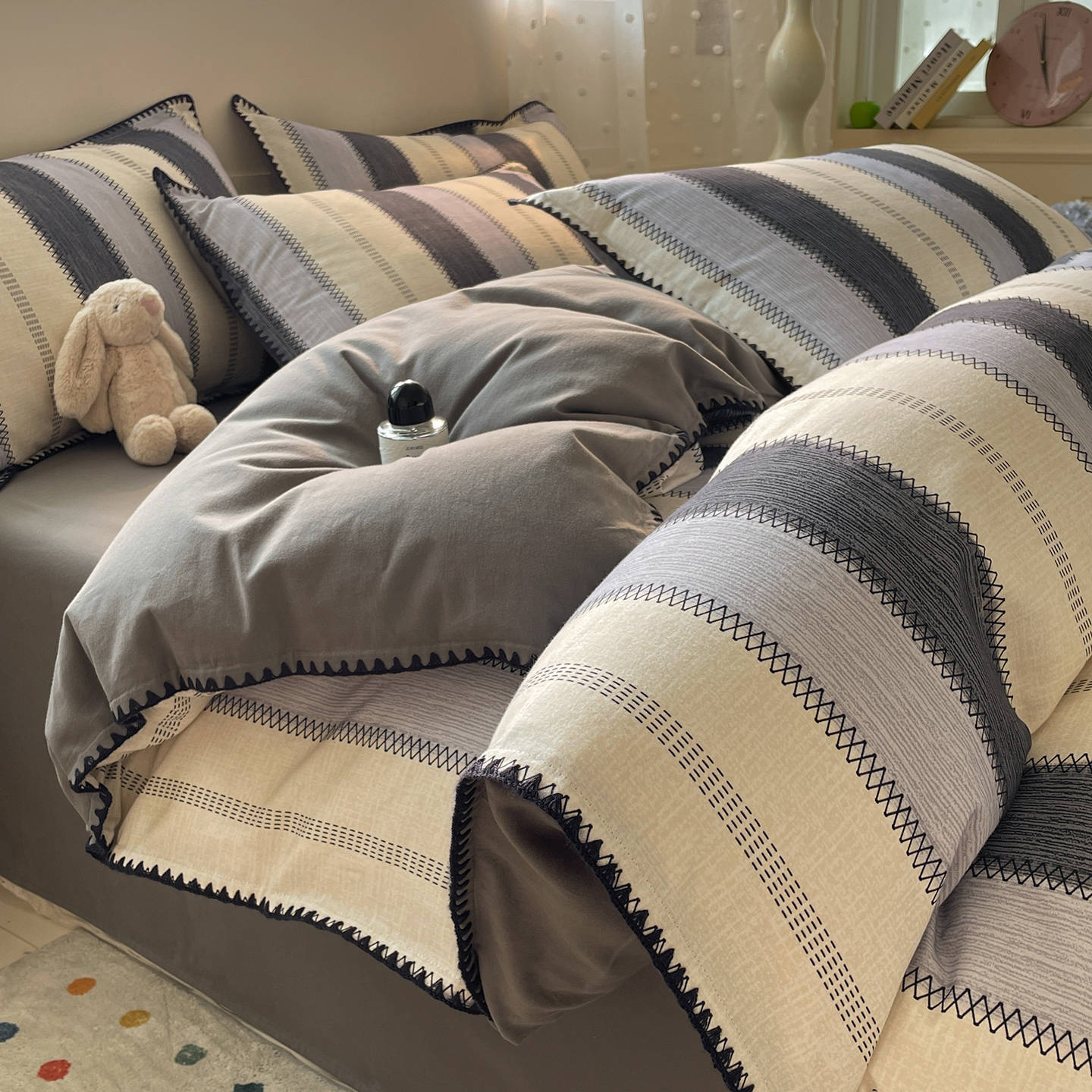 Cama de algodón molido de cuatro piezas de algodón 2025, nueva colcha de cama de cuatro estaciones, colcha de cama universal, kit de colcha de cama