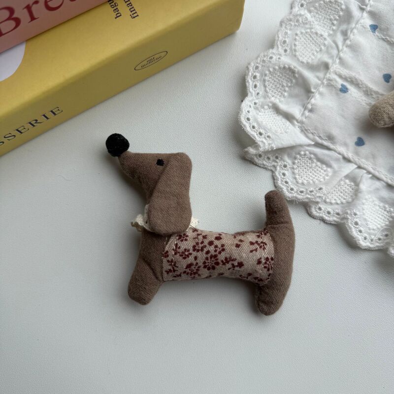韓国漫画チェック柄ダックスフント子犬衣類アクセサリー卸売 diy ジュエリーバッグ多用途手作りアクセサリー|undefined