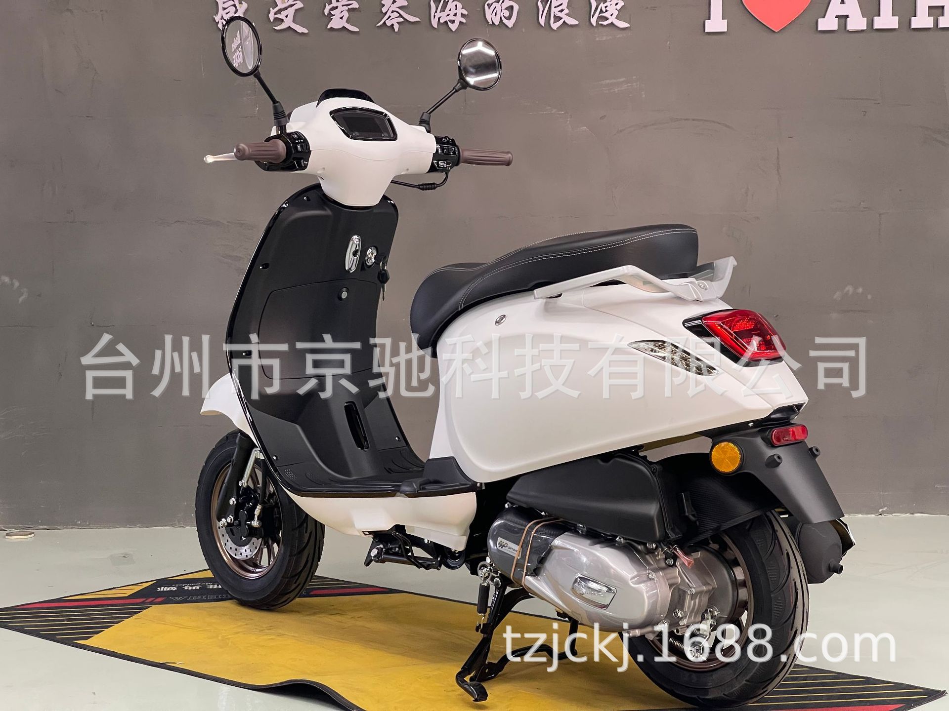 Small Vespa50Cc Scooter Manufacturer Wholesale Cross-Border Supply of New Southeast Asian Vietnamese Motorcycles