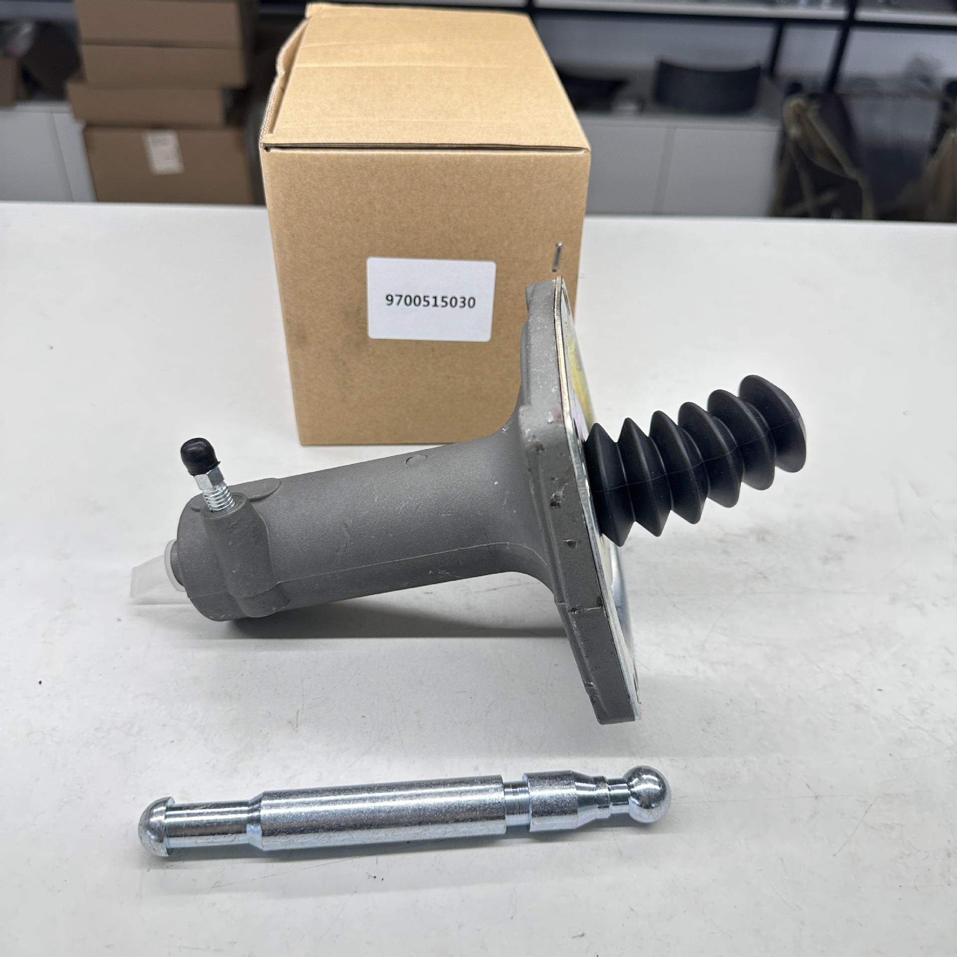 9700515030 Is Suitable for Wabco Pneumatic System Servo Clutch Slave Cylinder