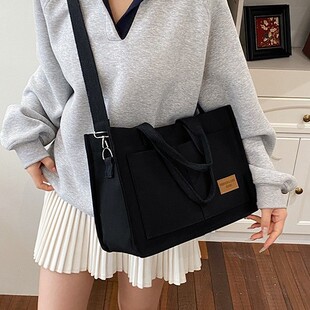��ɫ�¿�26��Ůʿ�ﶬ���e����Ů���μ�б�������ͨ�ں��s��