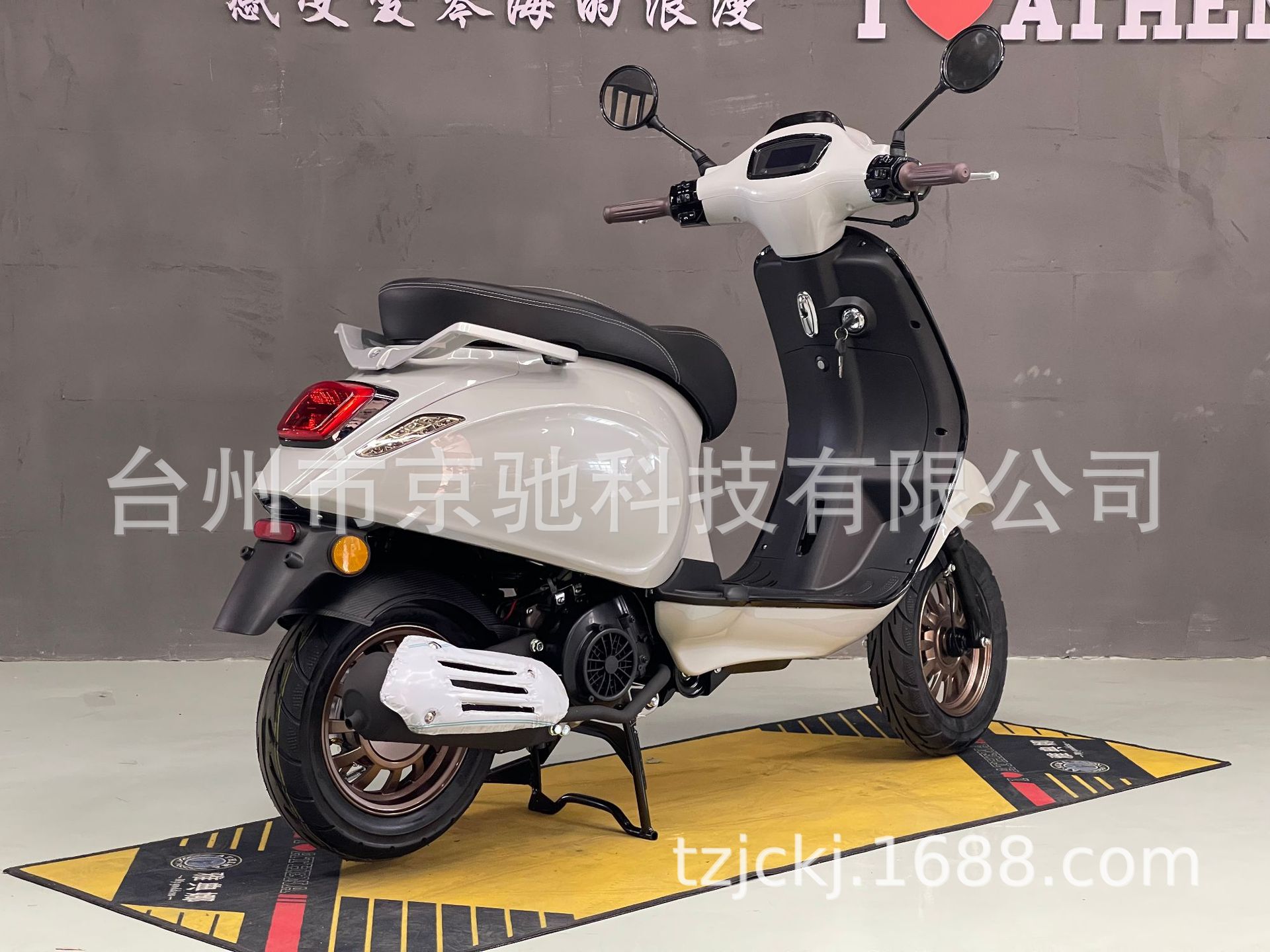 Small Vespa50Cc Scooter Manufacturer Wholesale Cross-Border Supply of New Southeast Asian Vietnamese Motorcycles