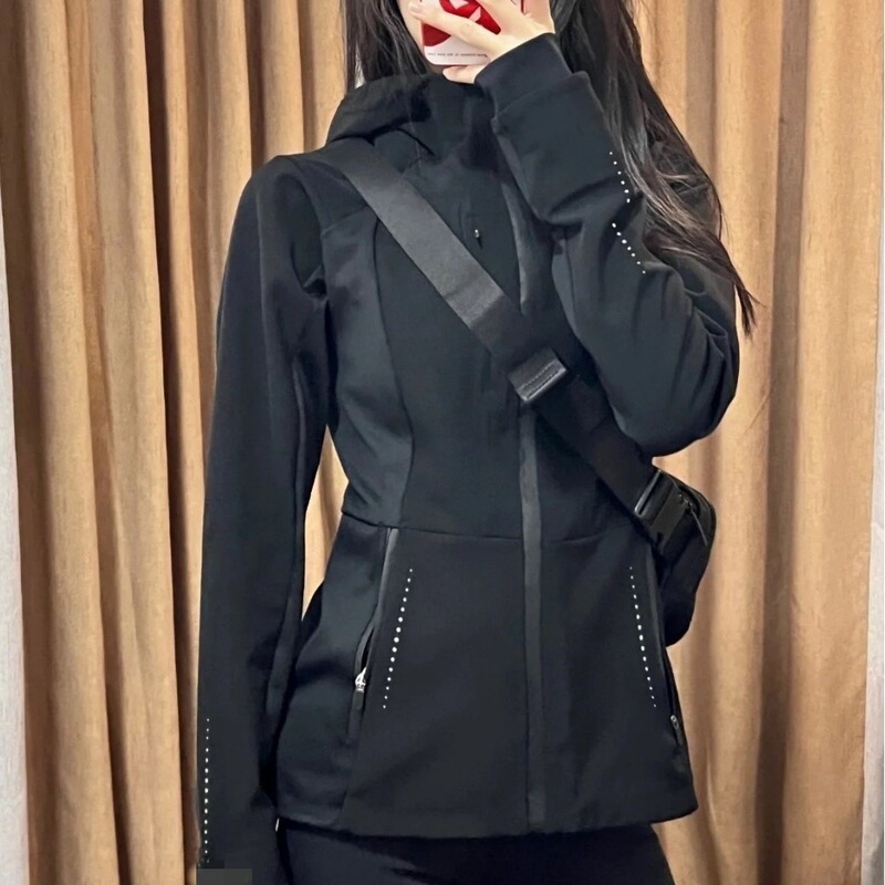 Yoga Clothing Lulu Style Soft Shell Jacket Cross Sports Coat with Hood for Women, Fleece-Lined, Warm and Windproof Yoga Clothing Lulu Style Soft Shell Jacket Cross Sports Coat with Hood for Women, Fleece-Lined, Warm and Windproof