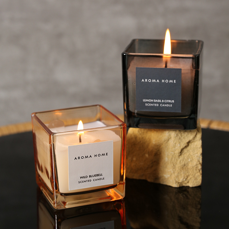 Lâmpada de vela de cera de soja para aromaterapia Z Souvenirs, disponível para atacado e dropshipping, quatro cores, copo quadrado pequeno._voghion.com