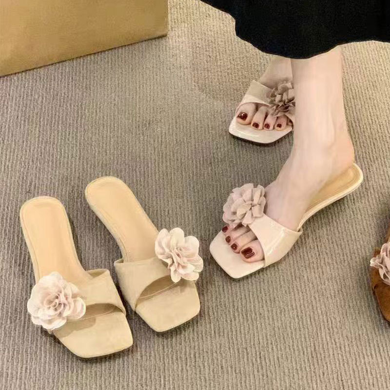Gorgeous Wedge Low-Heel Sandals for Women, Summer 2026 New Style, Suitable for Wearing with Skirts, Fairy-Style New Chinese-Style Slip-On Sandals