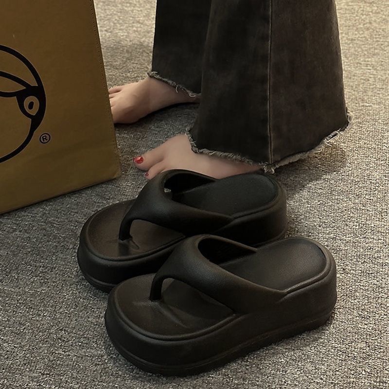 Fashionable flip flops