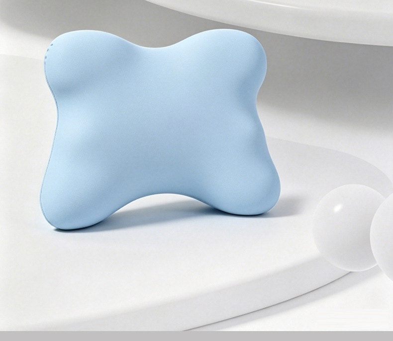 Ergonomic lumbar support cushion for office workers and car drivers, designed to reduce pressure and support the waist