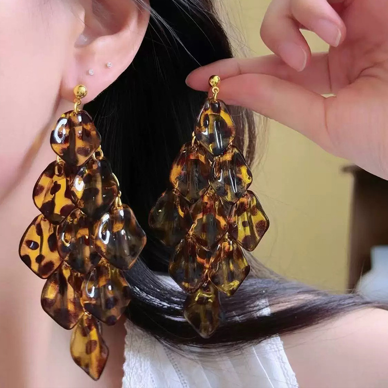 Autumn Trendy Influencer New Earrings with Leopard Print Acrylic Petal Tassel Studs High-End Earrings