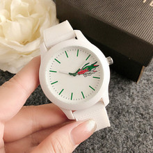 学生休闲户外运动手表彩色硅胶表带亚马逊男士手表地摊手表批发