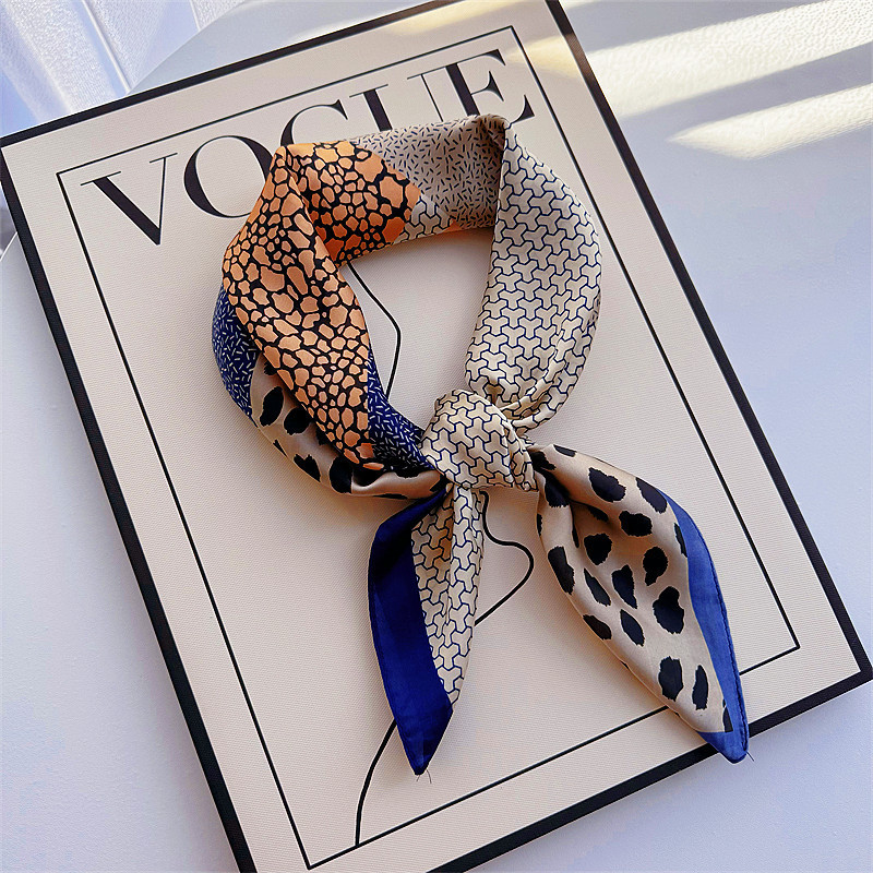 Bufandas de seda para mujeres primavera y otoño bufandas de moda para mujeres bufandas de cuello para maestros y empleados regalos de impresión de lujo ligero