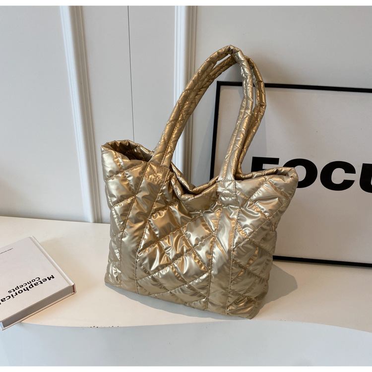 Nuova borsa da donna di grande capacità, alla moda e semplice, monospalla, borsa da ascella, borsa da viaggio versatile a forma di diamante, borsa tote a mano_voghion.com