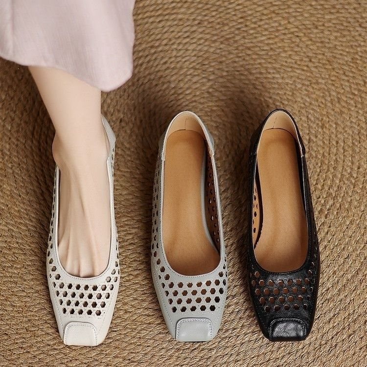 Chunky Heel Square Toe Shallow Hollow Out Women's Sandals 2025 Summer New Breathable Perforated Shoes Soft Sole Mid-Heel Women's Sandals Chunky Heel Square Toe Shallow Hollow Out Women's Sandals 2025 Summer New Breathable Perforated Shoes Soft Sole Mid-Heel Women's Sandals
