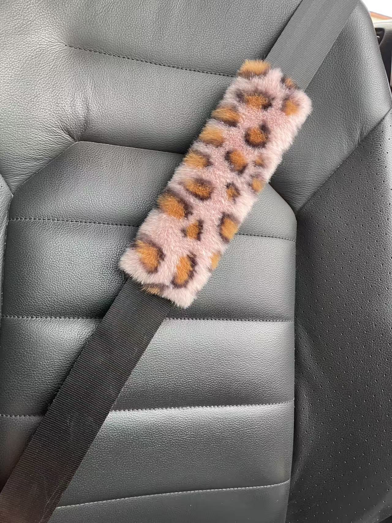 Car Seatbelt Shoulder Pads Imitation Rex Rabbit Fur Anti-Scratch Backpack Straps Children's Schoolbag Backpack Decorative Covers Decorative Pads