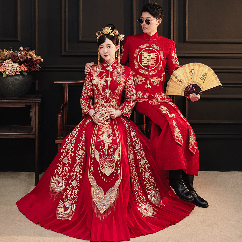 XiuHe Groom bridal  Chinese Wedding Dresses bridal ancient traditional costumes show Chinese wind XiuHe kimono wedding Chinese style dress