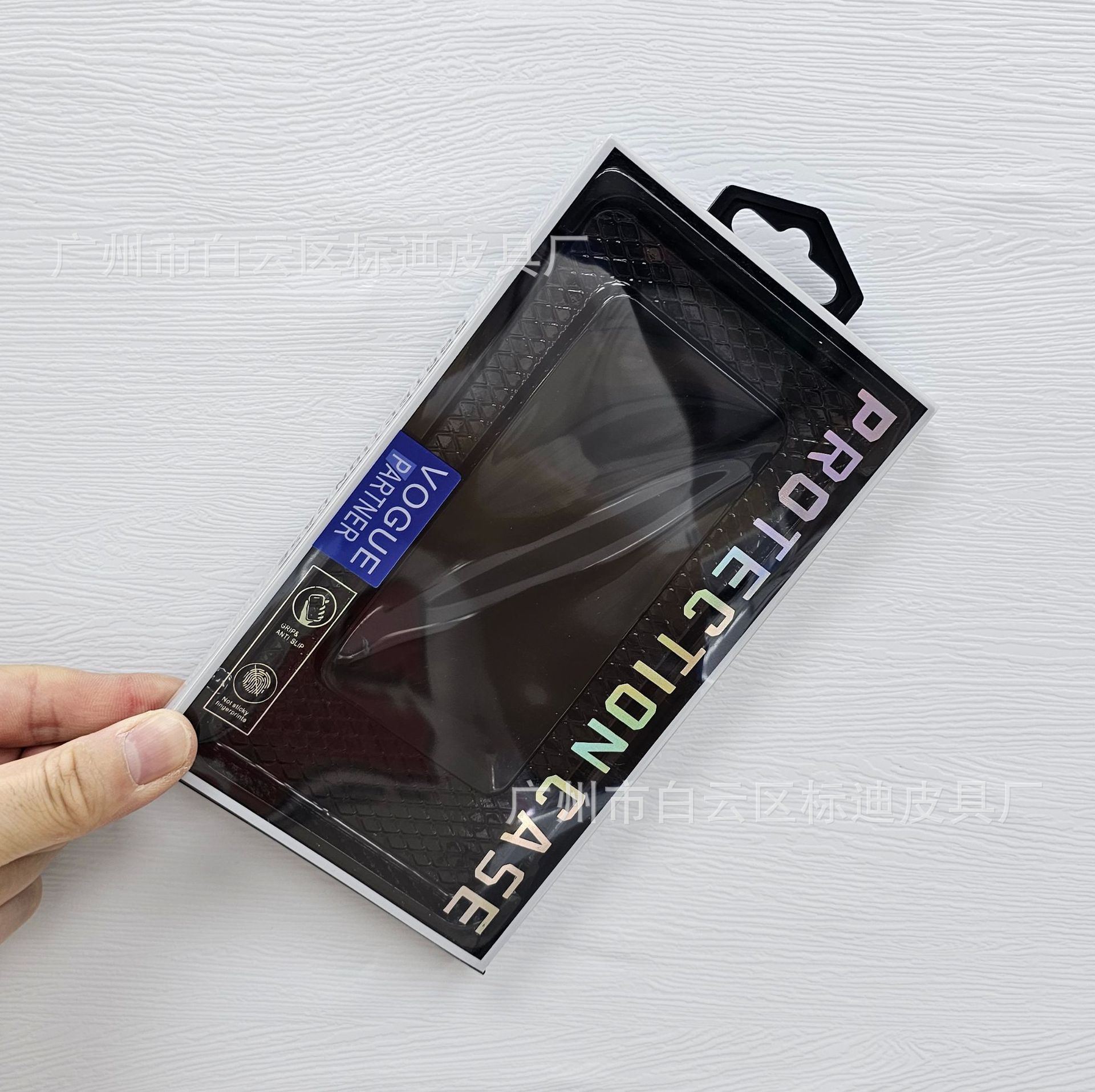 4 (188mm * 107mm * 17mm)