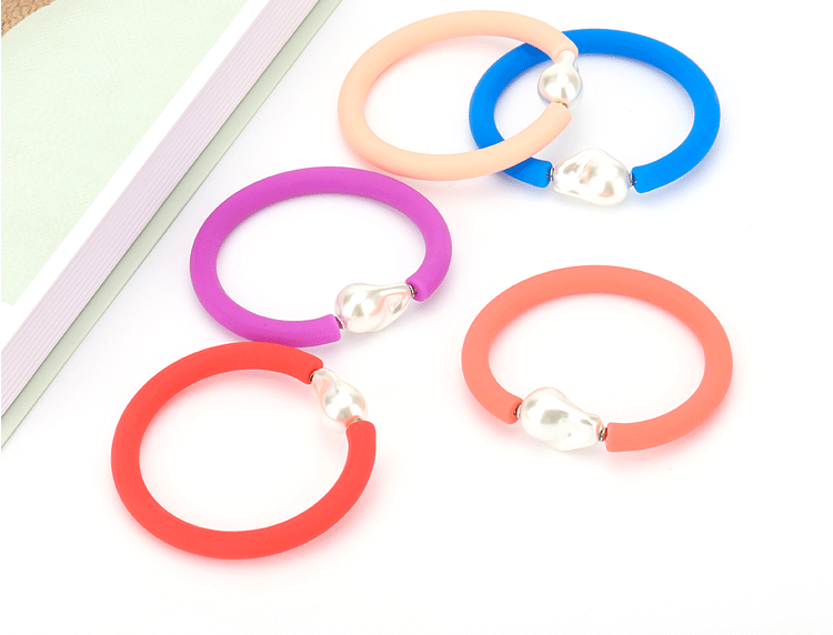 1 Piece Fashion Round Silica Gel Pearl Womenu0027S Bangle